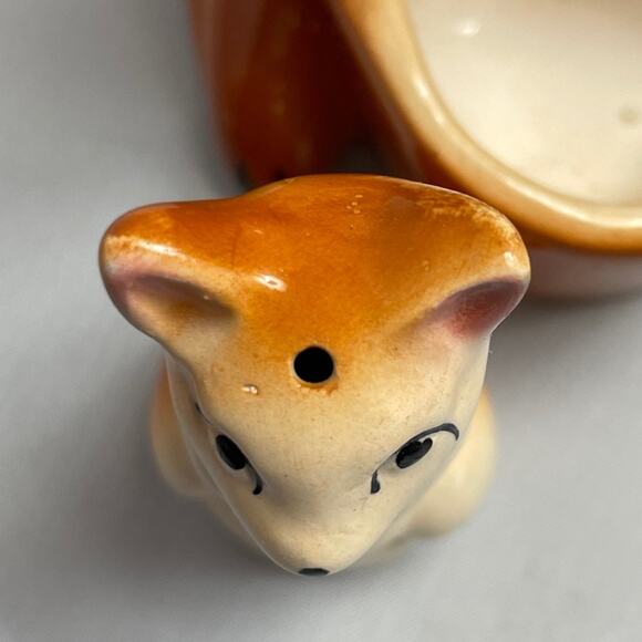 Vintage Ceramic Kangaroo & Joey Salt &‎ Pepper Shaker Set - Picture 11 of 14